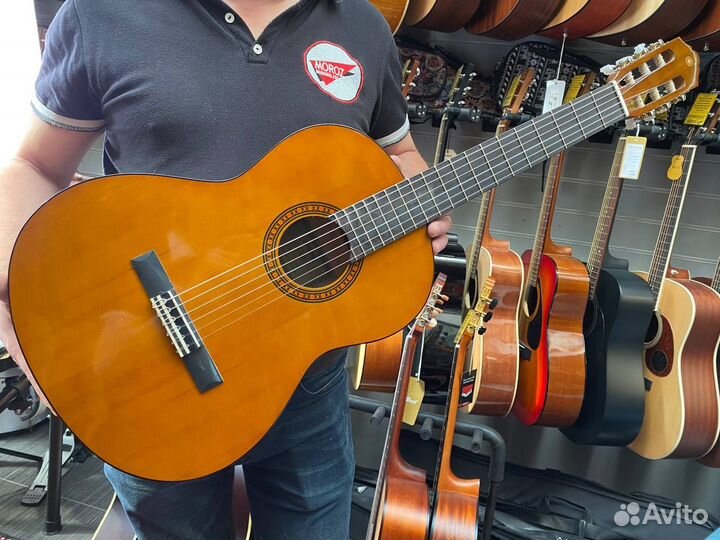 Классическая гитара 3/4 yamaha