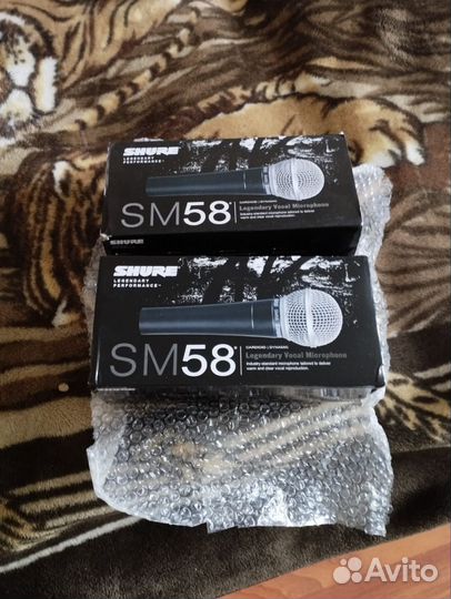 Микрофон Shure для караоке, вокала. Реплика