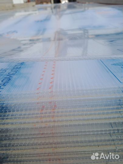 Поликарбонат kronos premium