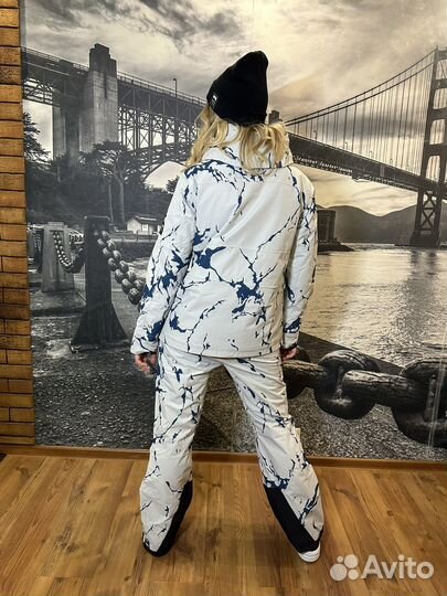 Горнолыжный сноубордический костюм Montec S