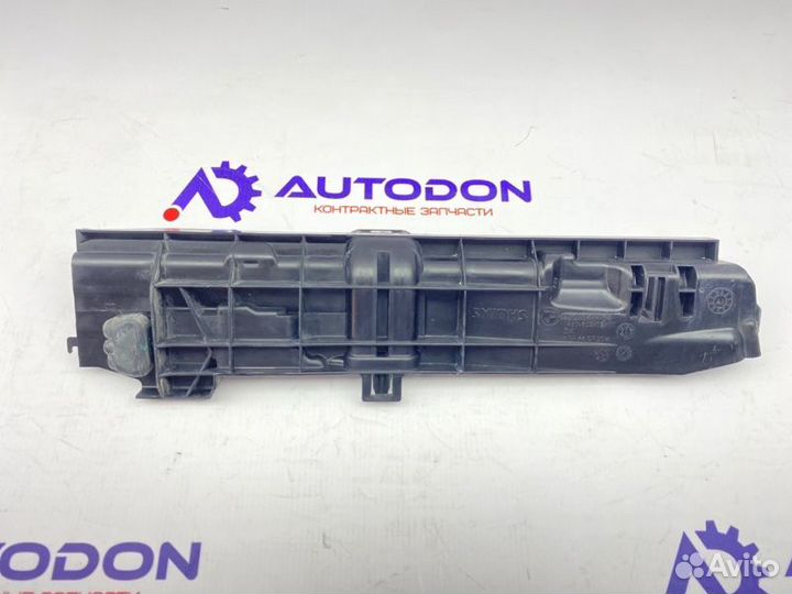 Кронштейн радиатора гур левый Bmw 3 Series E90