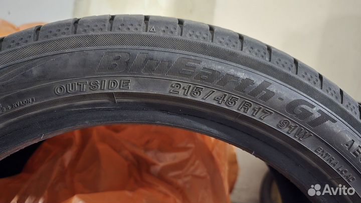 Yokohama BluEarth-GT AE-51 215/45 R17