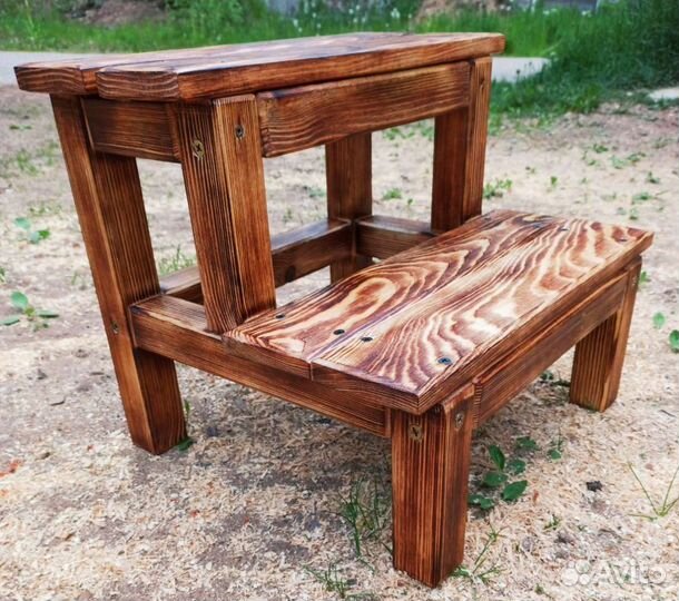 Табурет-подставка