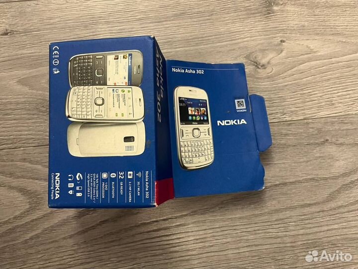 Nokia Asha 302