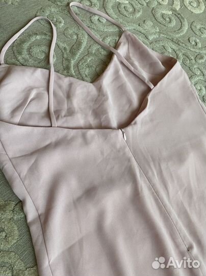 Платье пудровое L