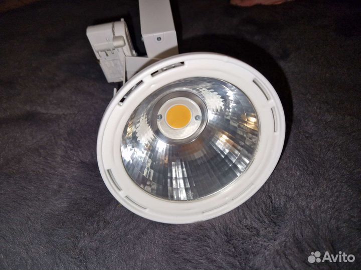 Светодиодный светильник Lival