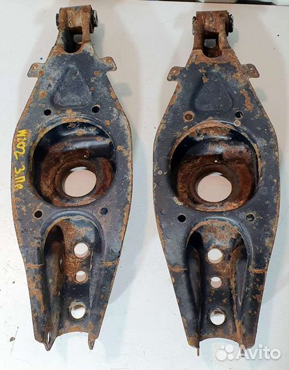 Рычаг задний нижний Mercedes Benz W202, W210 W124