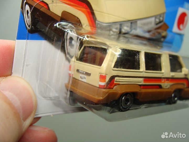 Hot Wheels 1986 Toyota Van HW J-imports 6/10 Корич