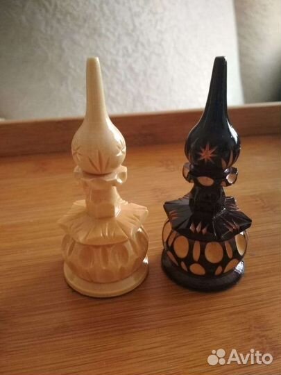 Фишки для нард и фигуры для шахмат,резные,ручной р