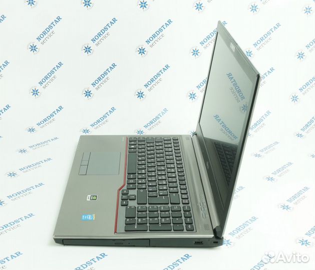 Ноутбук Fujitsu celsius H730