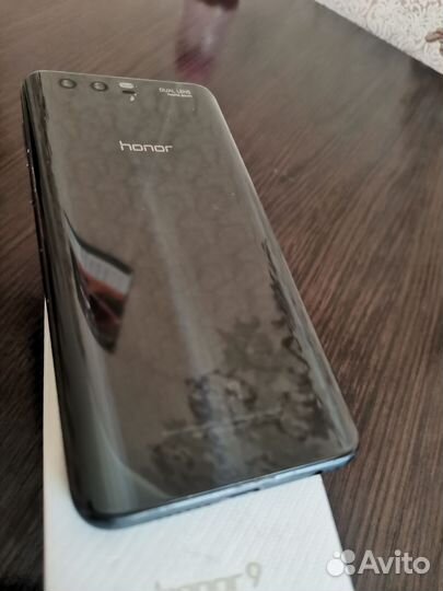 HONOR 9, 4/64 ГБ