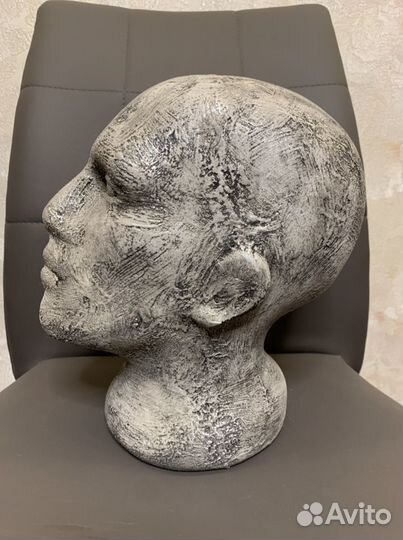 Бюст Голова