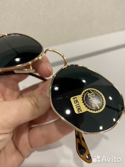 Солнцезащитные очки ray ban