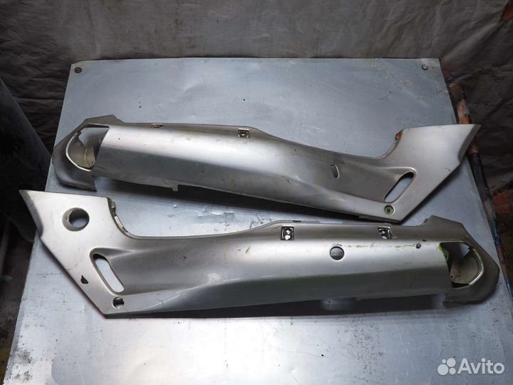 Пластик задний Kawasaki zzr 400 2