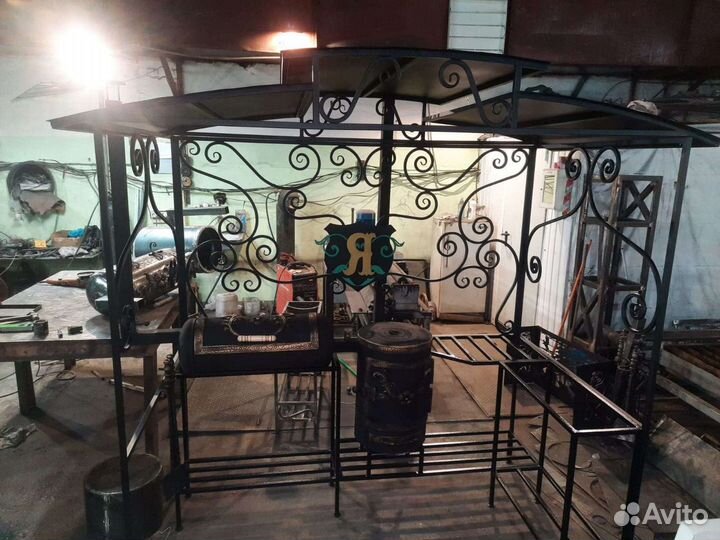 Мангалы, гриль, беседки