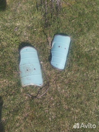 Ветровой щиток и щитки для ног для мотоцикла Урал