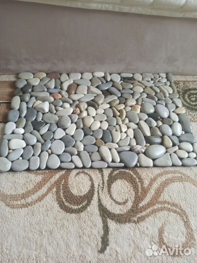 Коврик из морской гальки