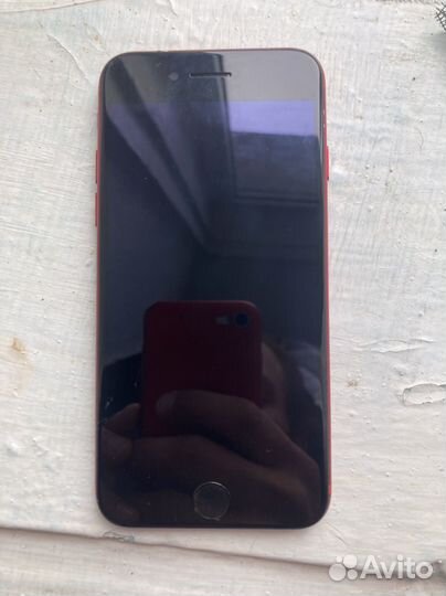 iPhone 7 red product 128
