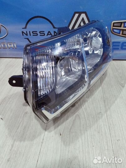 Фара Renault sandero 2 Лев