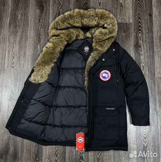 Зимняя куртка пуховик Canada Goose