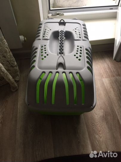 Переноска для кошек и собак