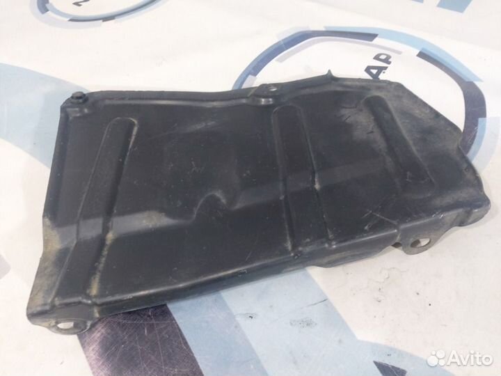 Защита двигателя передняя правая Toyota Rav 4 40