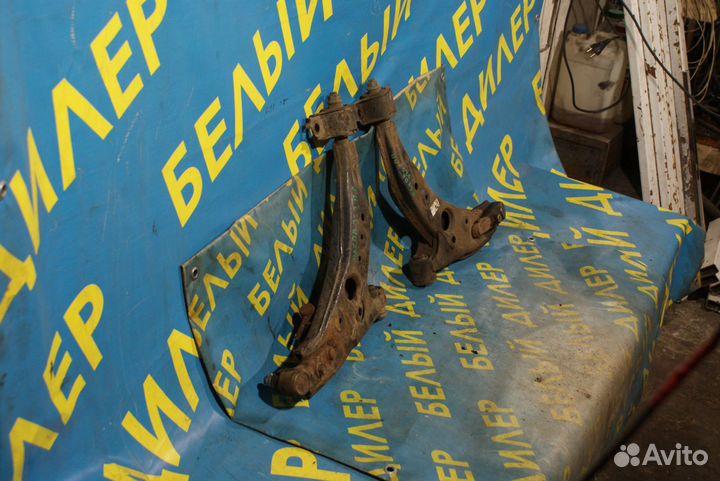 Передний рычаг Mazda 323F BA