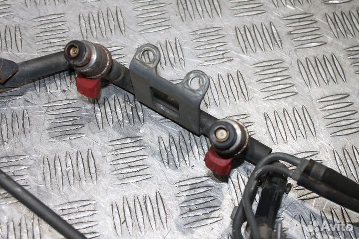 Форсунки EJ201 EJ202 Subaru Forester SF