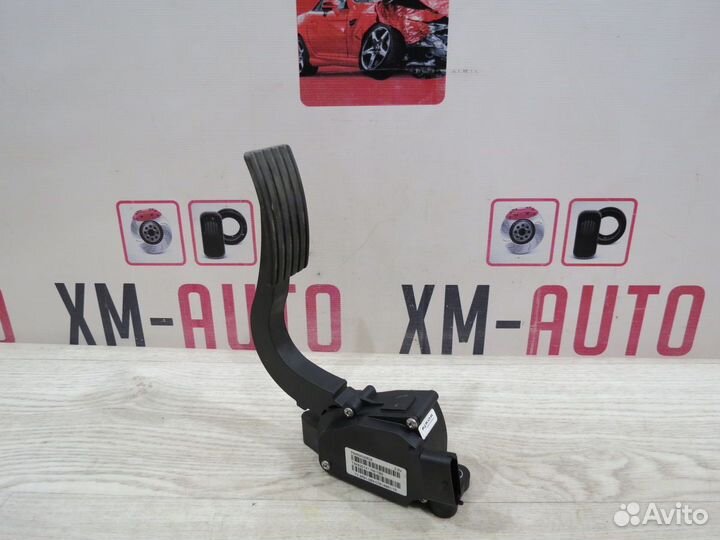 Педаль газа LADA Vesta