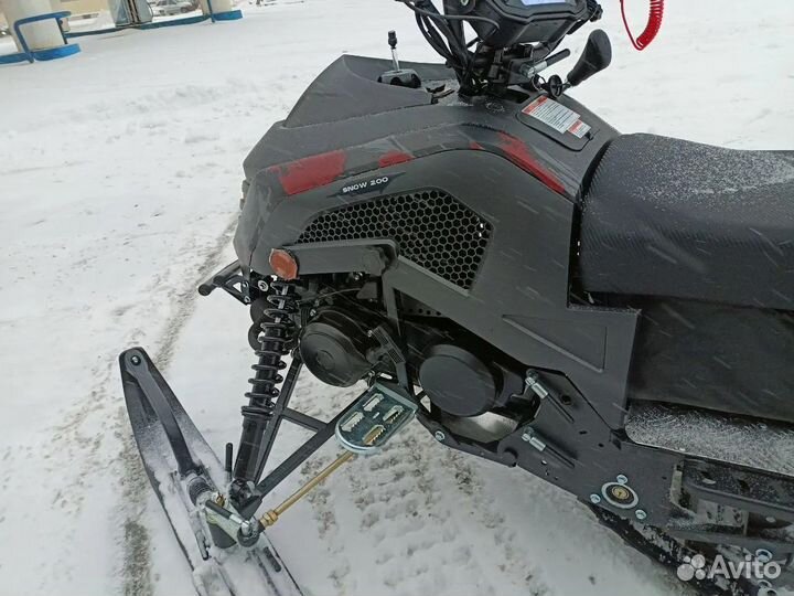 Снегоход Motax Snow 200