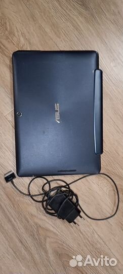 Планшет-нетбук Аsus Pad TF300T