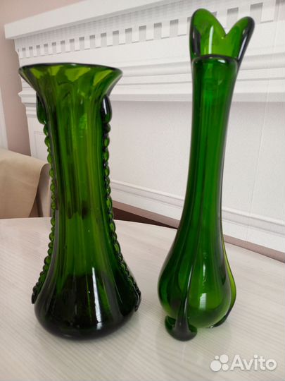 Вазы цветное зеленое стекло