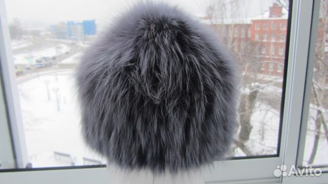 Продаю шапку женскую вязаный мех песец новую без р