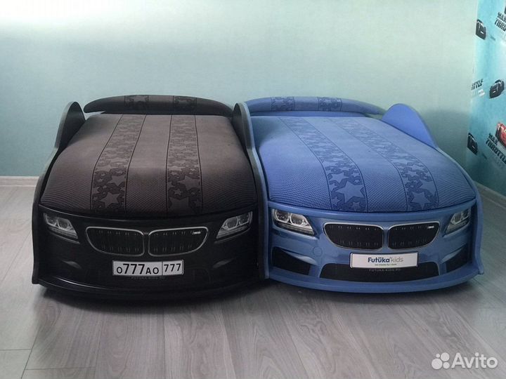 Детская кровать машинка