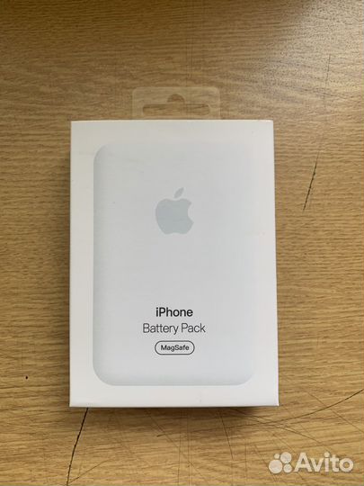 iPhone battery pack magsafe