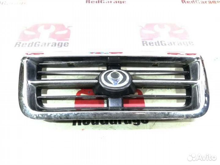 Решетка радиатора Mazda Proceed Levante TJ51W J20A