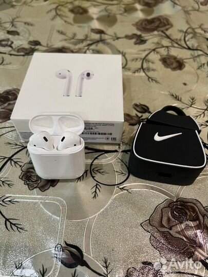 AirPods 2