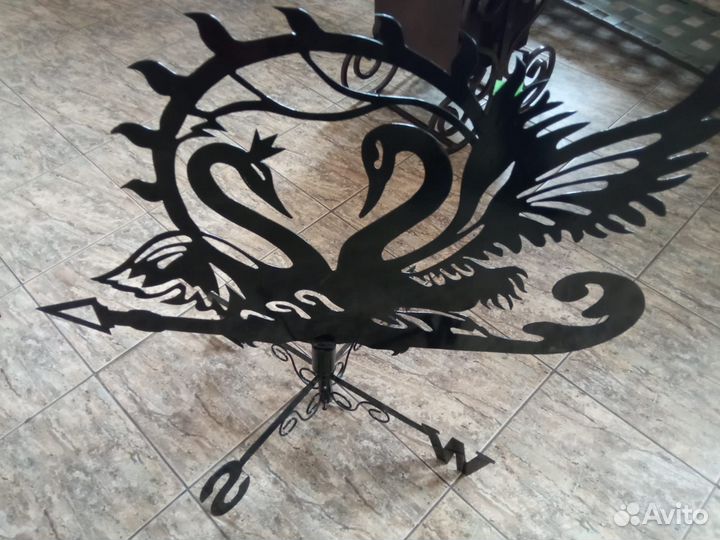 Декоративные фигуры, подставки