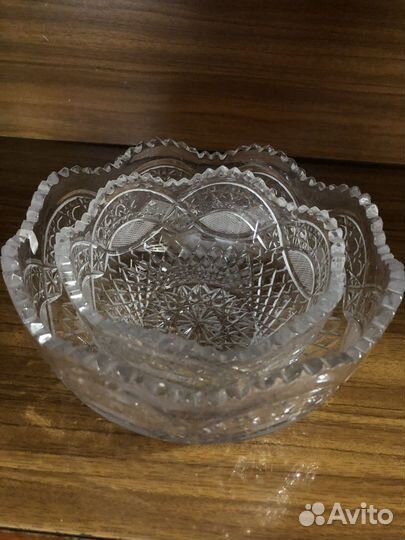 Ваза хрустальная