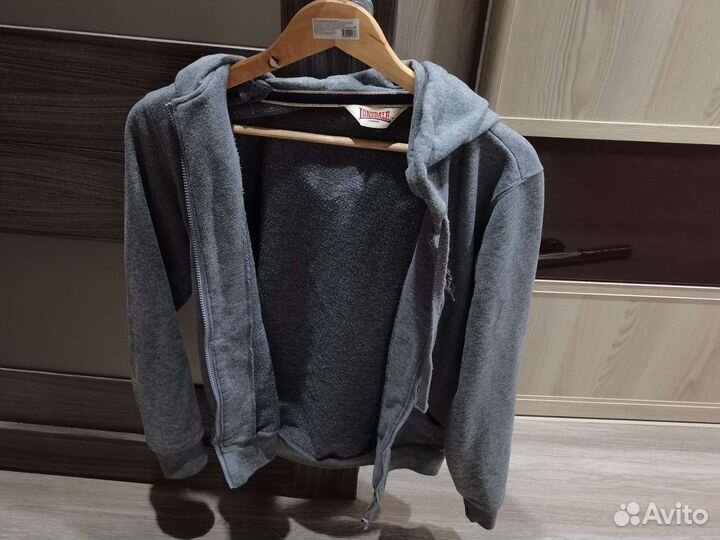 Толстовка lonsdale