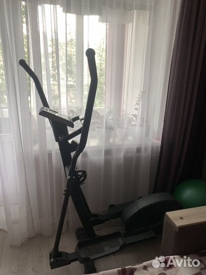 Эллиптический тренажер torneo