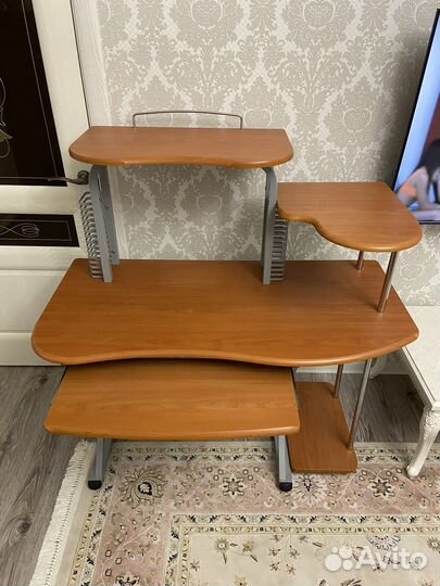 Компьютерный стол, новый