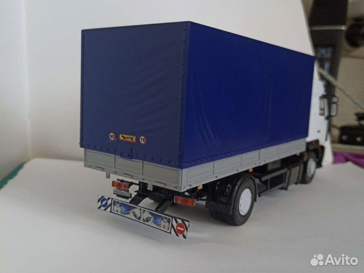 Модель грузовика маз 1:43