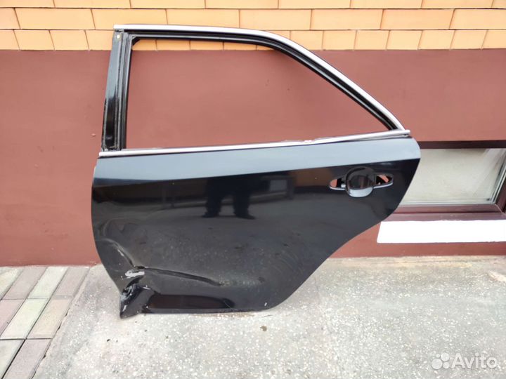 Дверь боковая левая