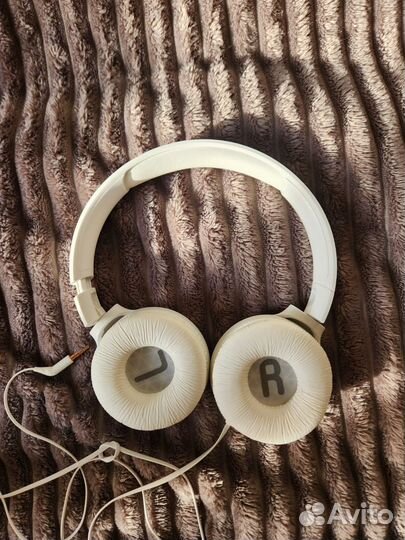 Проводные наушники jbl