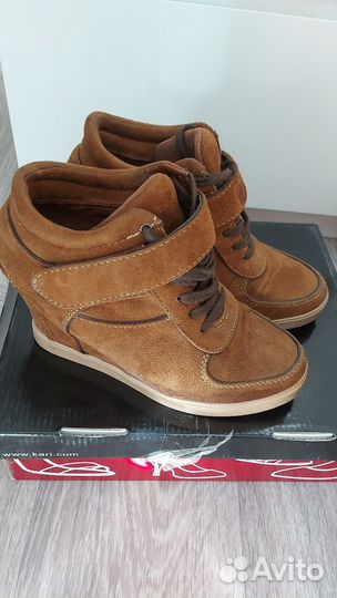 Ботинки демисезонные для девочки/девушки 35