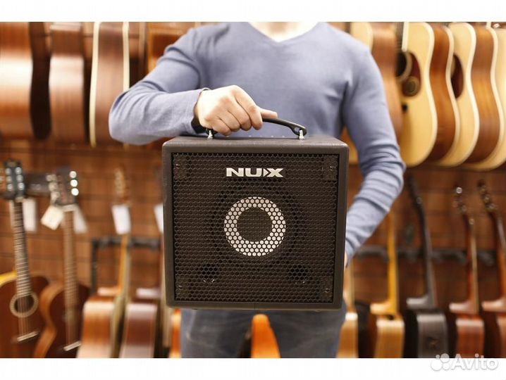 Nux Cherub Mighty-Bass-50BT Басовый комбоусилитель