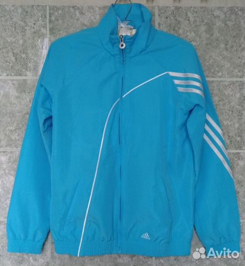Спортивные костюмы adidas рост 164 и рост 152 новы