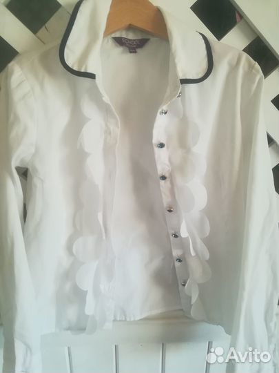 Продам блузки для девочки в школу