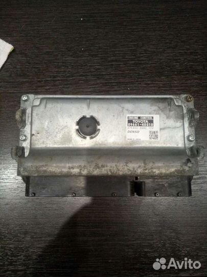 Блок управления двигателем Toyota lexus